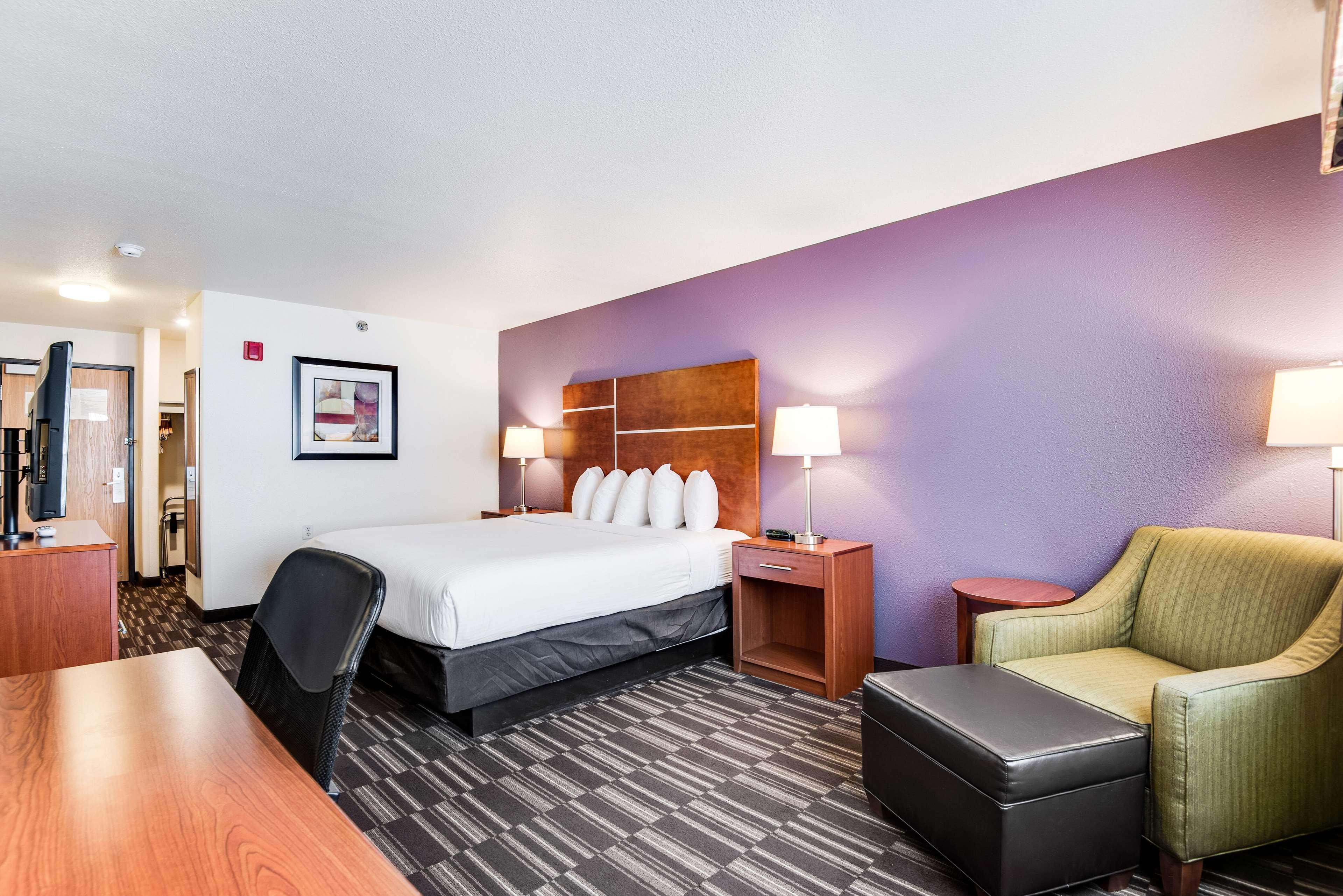 Best Western Firestone Inn & Suites Longmont Bagian luar foto