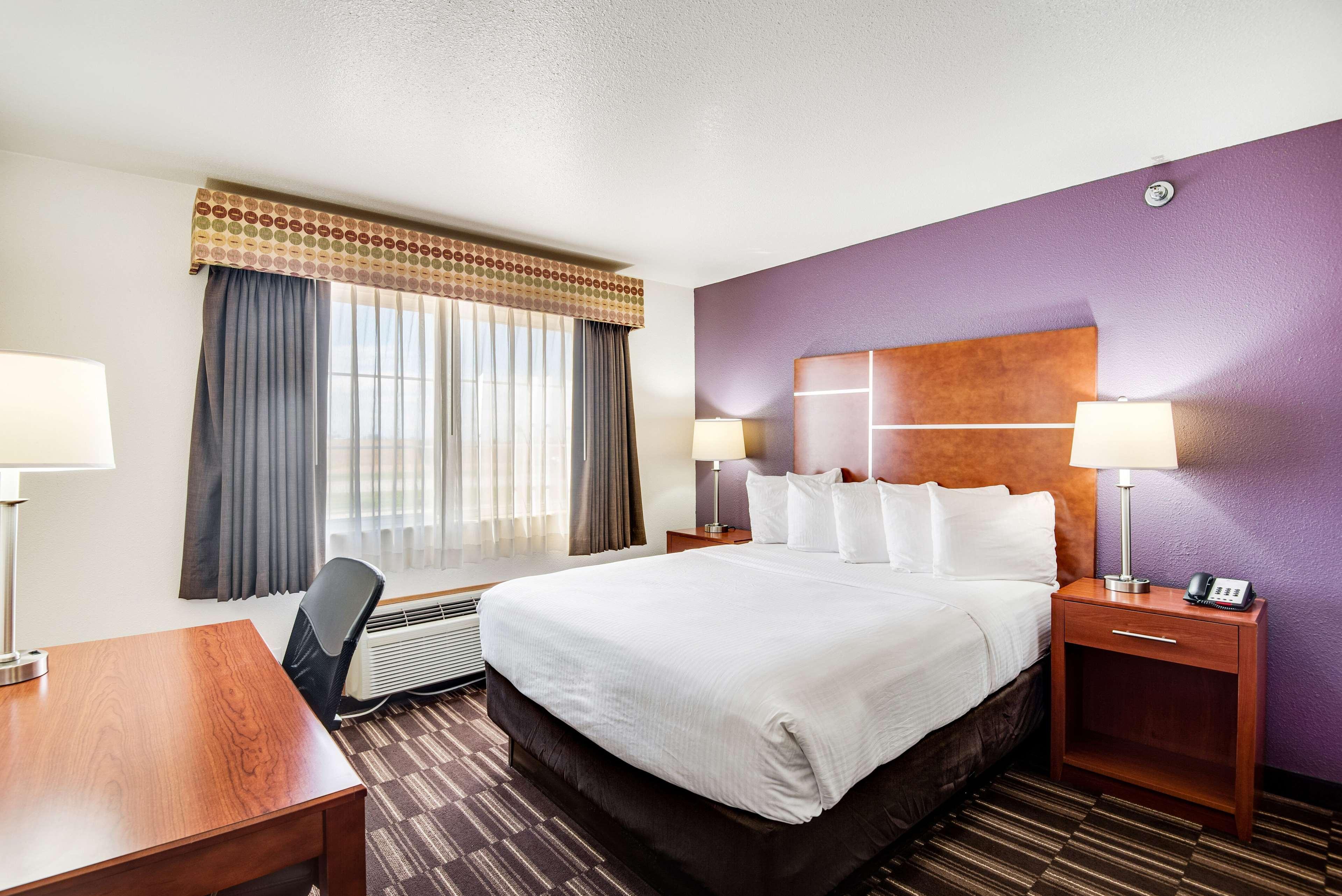 Best Western Firestone Inn & Suites Longmont Bagian luar foto