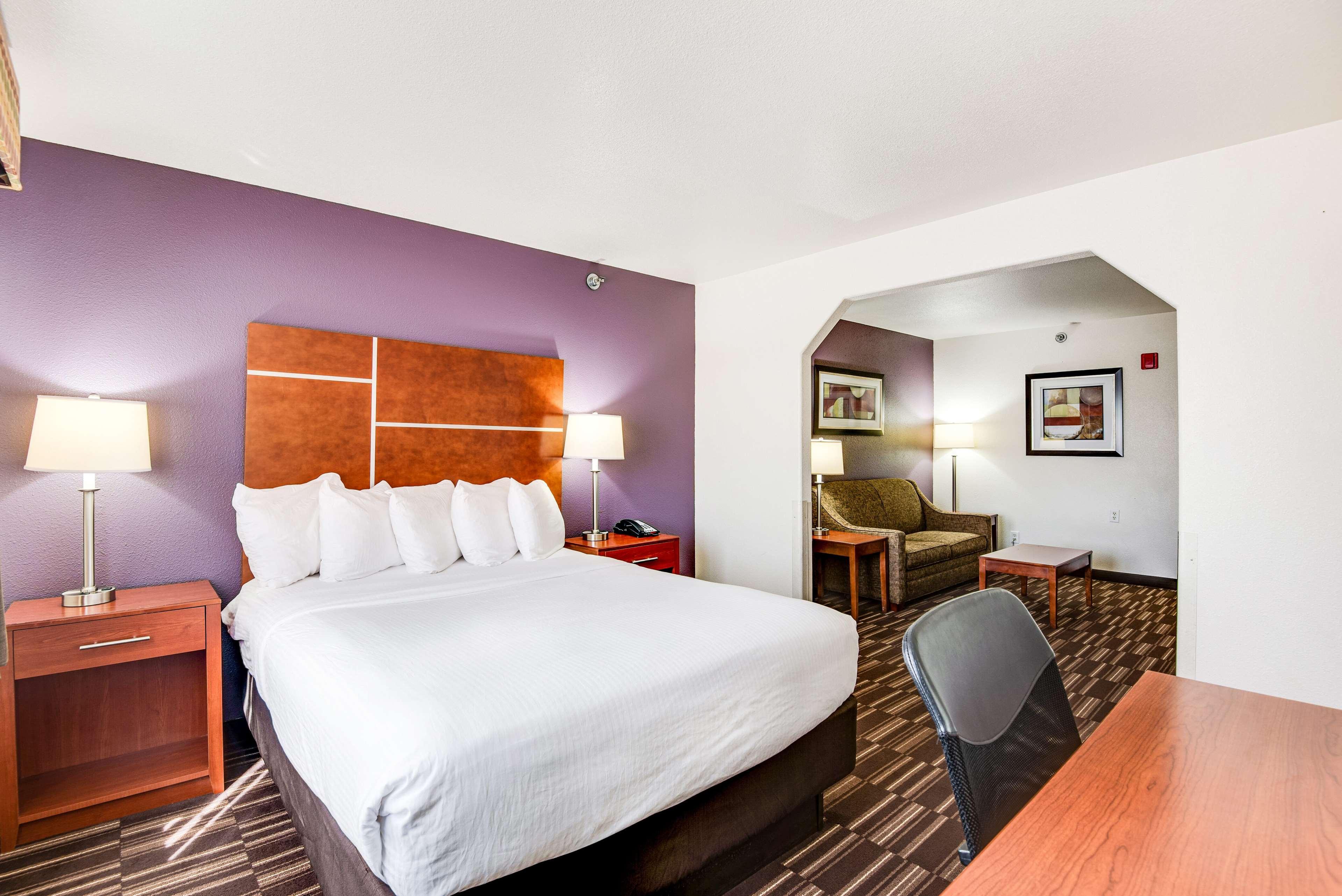 Best Western Firestone Inn & Suites Longmont Bagian luar foto