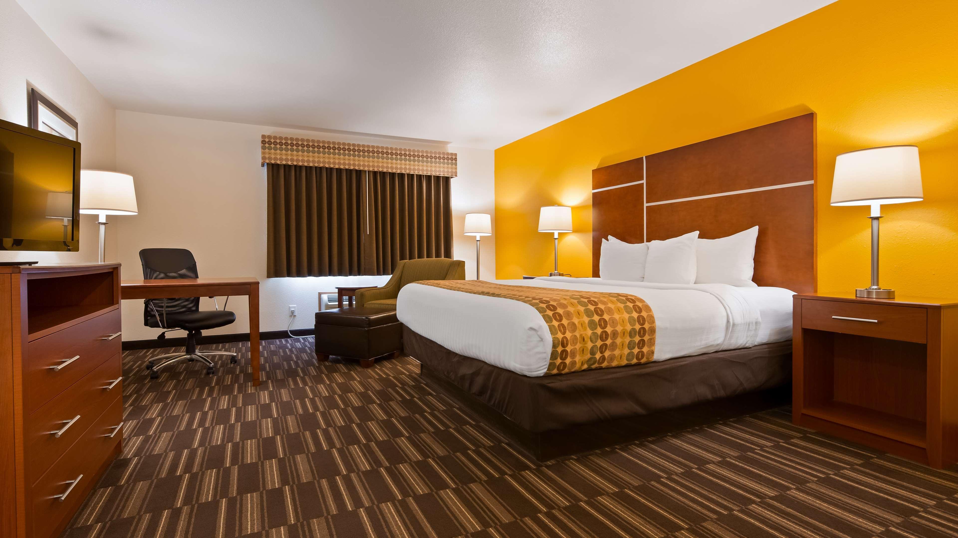 Best Western Firestone Inn & Suites Longmont Bagian luar foto
