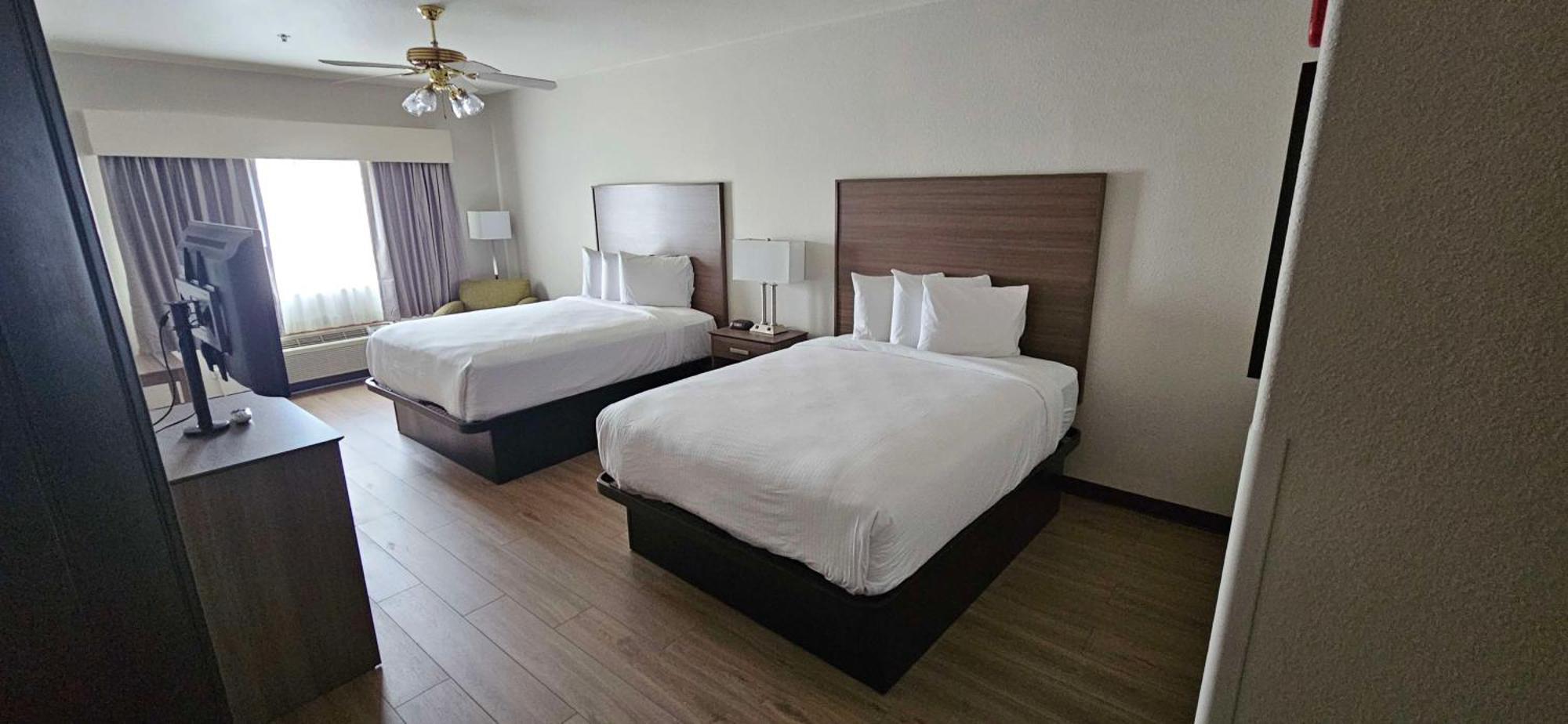 Best Western Firestone Inn & Suites Longmont Bagian luar foto